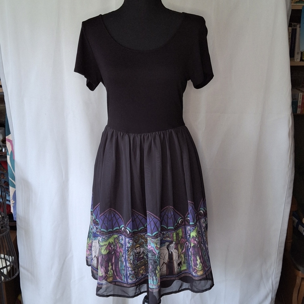 Disney Villains Stained Glass Border Dress Sz S - Picture 3 of 7